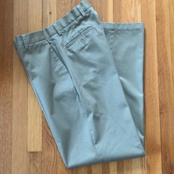Men's Docker Khakis - Picture 3 of 3